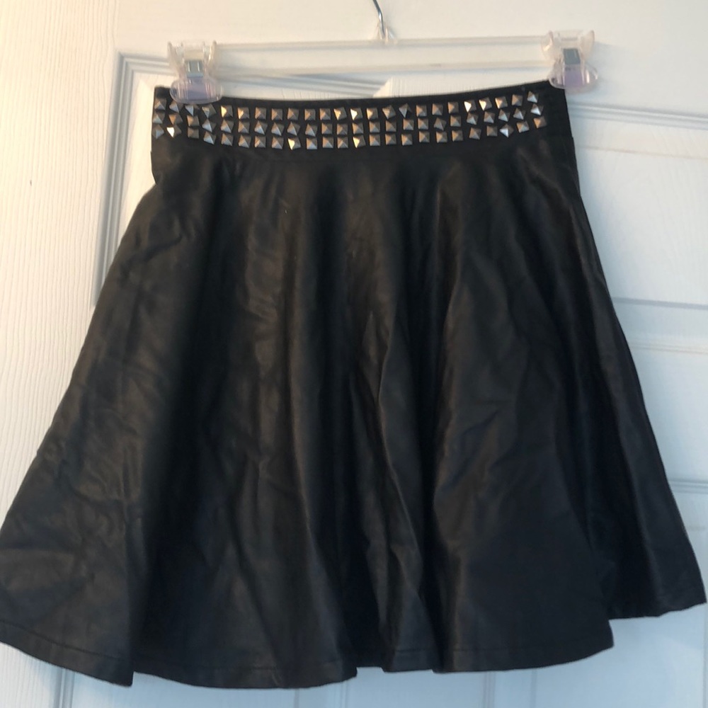 Urban outfitters leather skirt size small